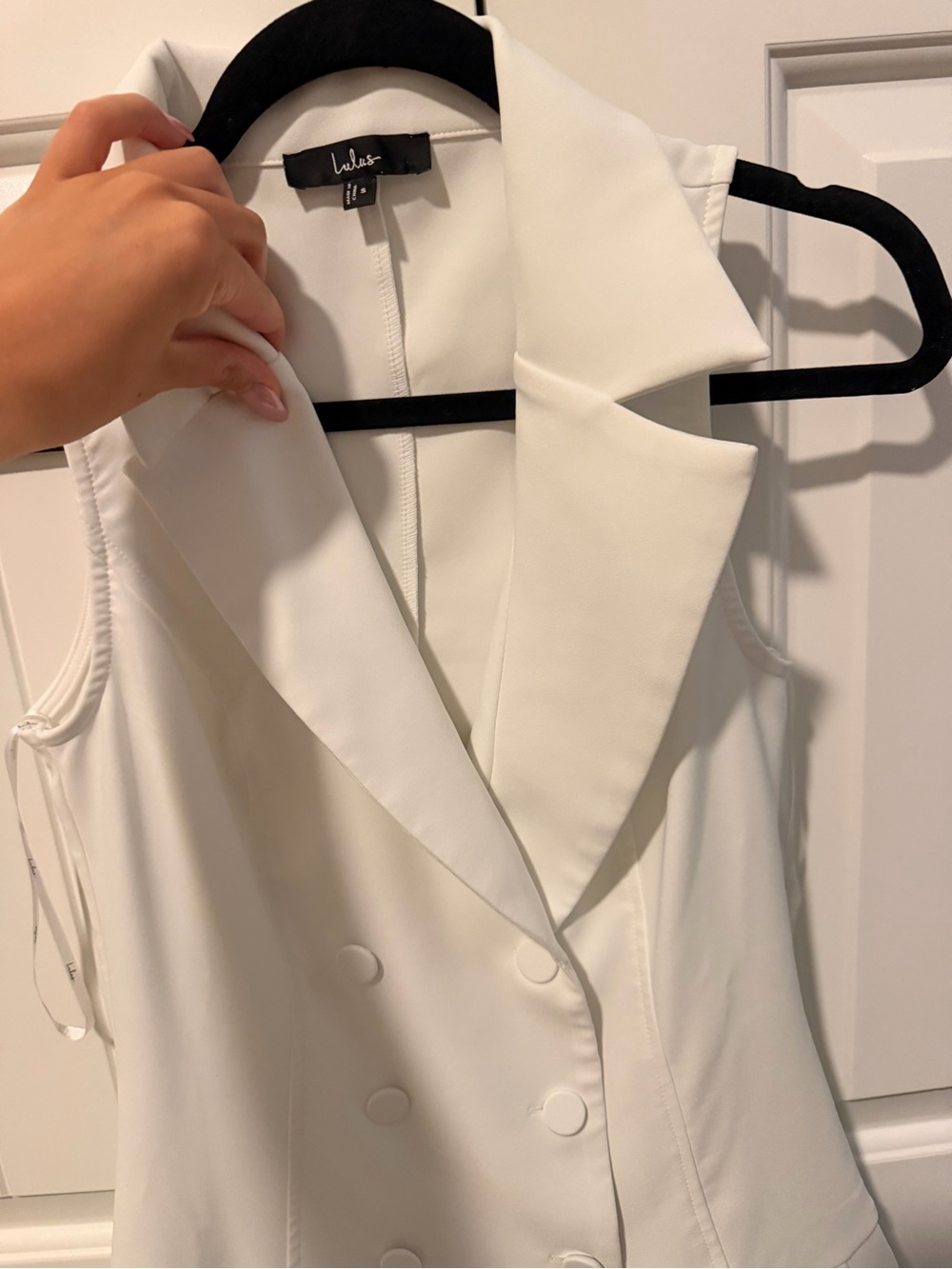 Lulu's Cream Sleeveless Pleated Dress - Picture 5 of 6